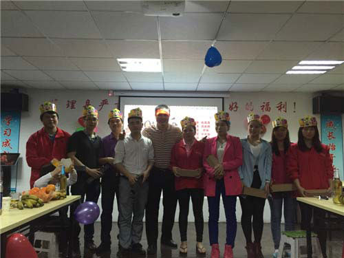 博皓電子3月份生日聚會(huì)壽星