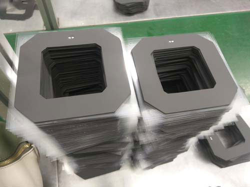 全力以赴，共渡難關